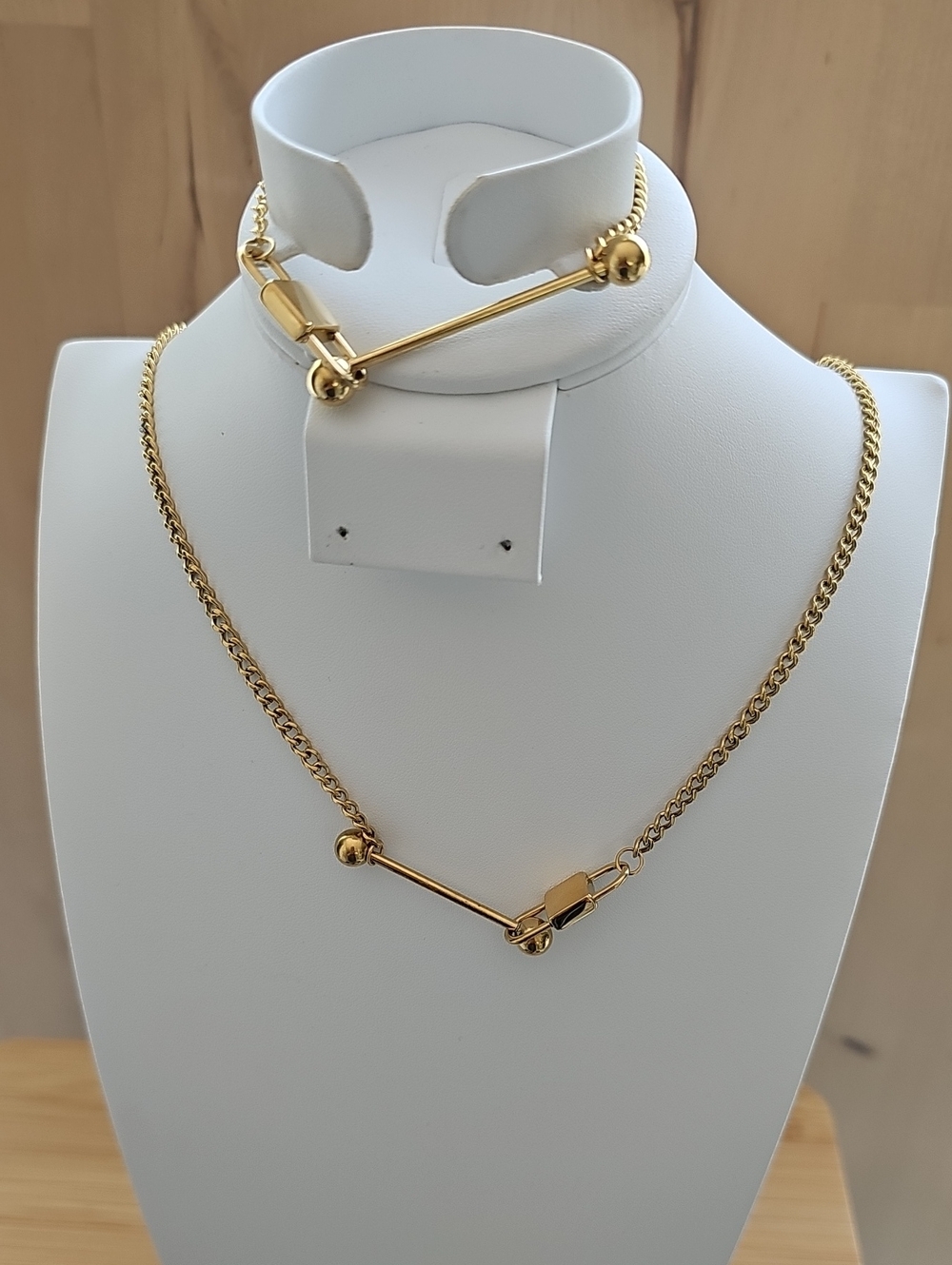 18k Gold Bar Link Necklace and Bracelet Set